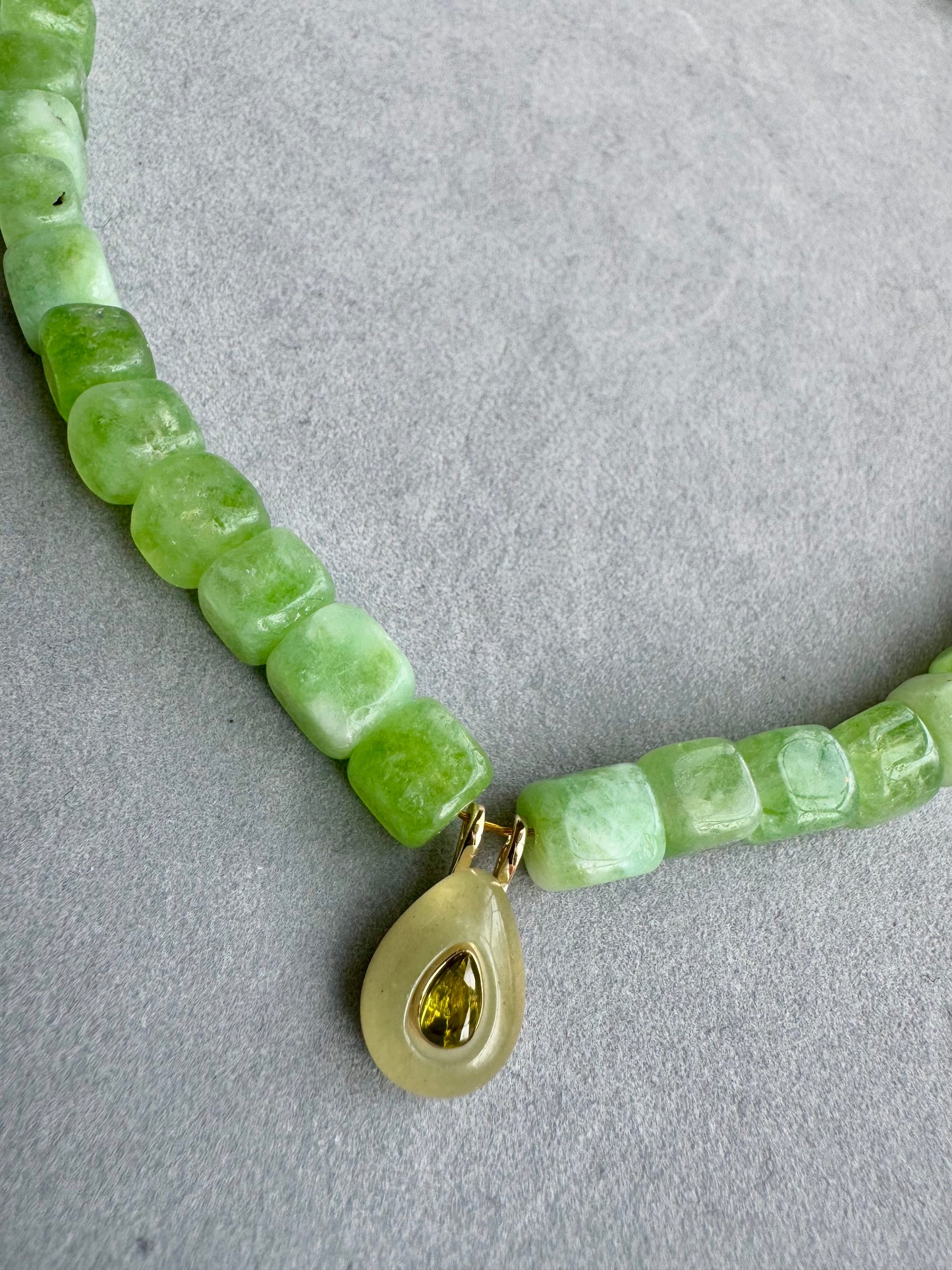 PERIDOT APATITE NECKLACE