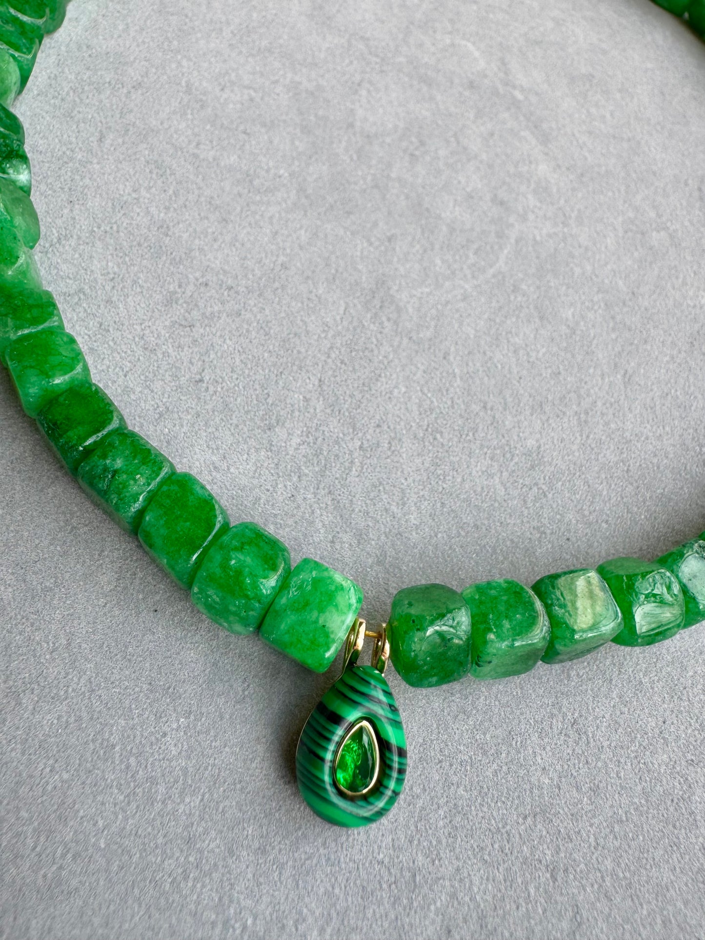 GREEN CUBE CHALCEDONY NECKLACE