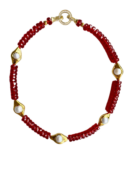 RED CRYSTAL AND PEARL CHOKER