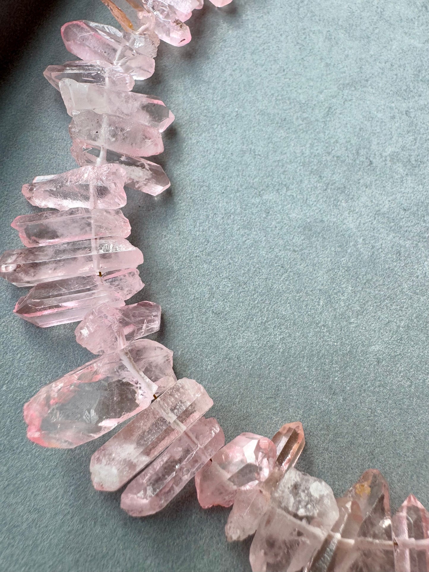 ROSE PINK QUARTZ NECKLACE